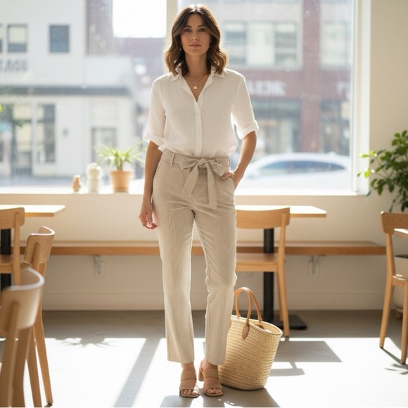 Jones New York Striped Belted Ankle Pants – Beige & White Pinstripe (S) - Picture 2 of 9